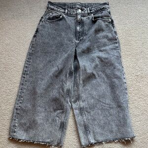 Zara black Cropped Women Jeans